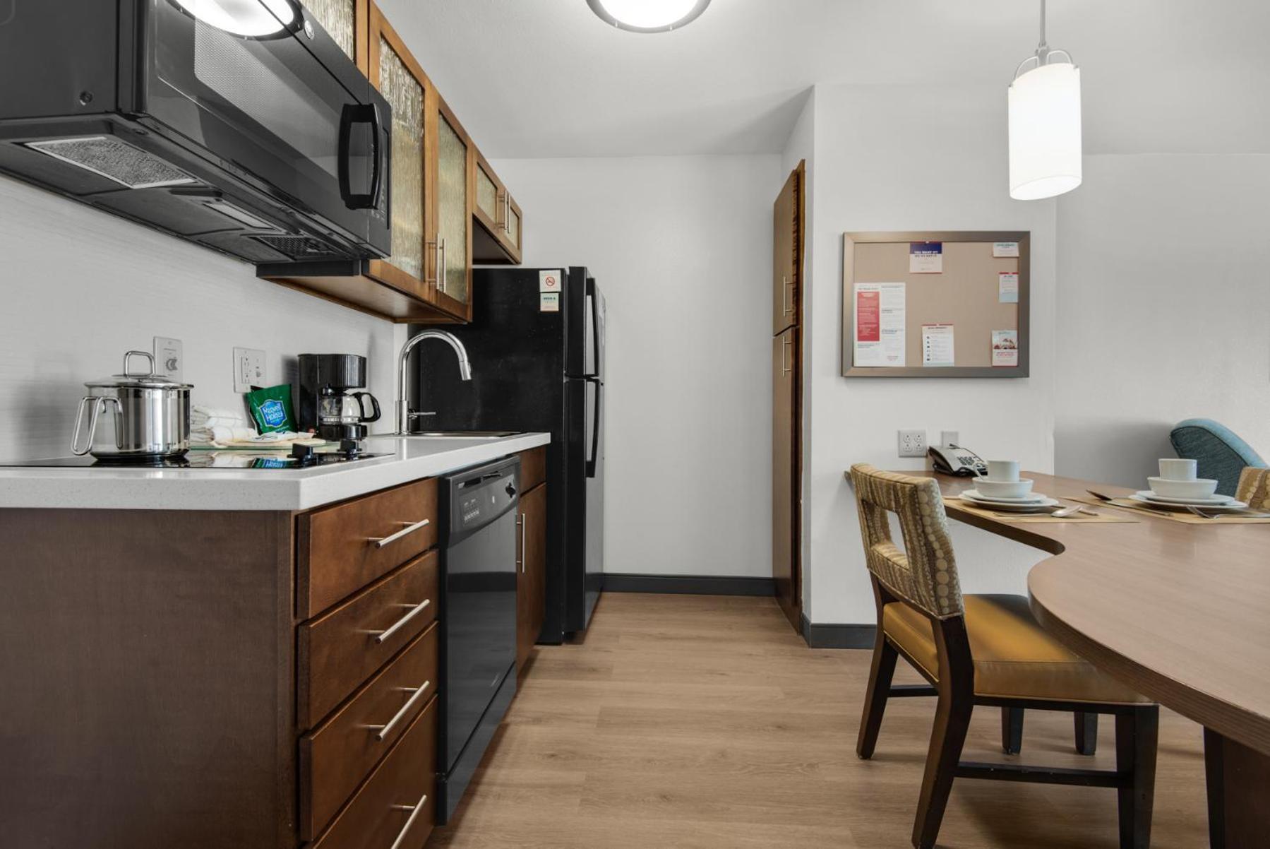 Candlewood Suites - Pensacola - University Area By Ihg Εξωτερικό φωτογραφία