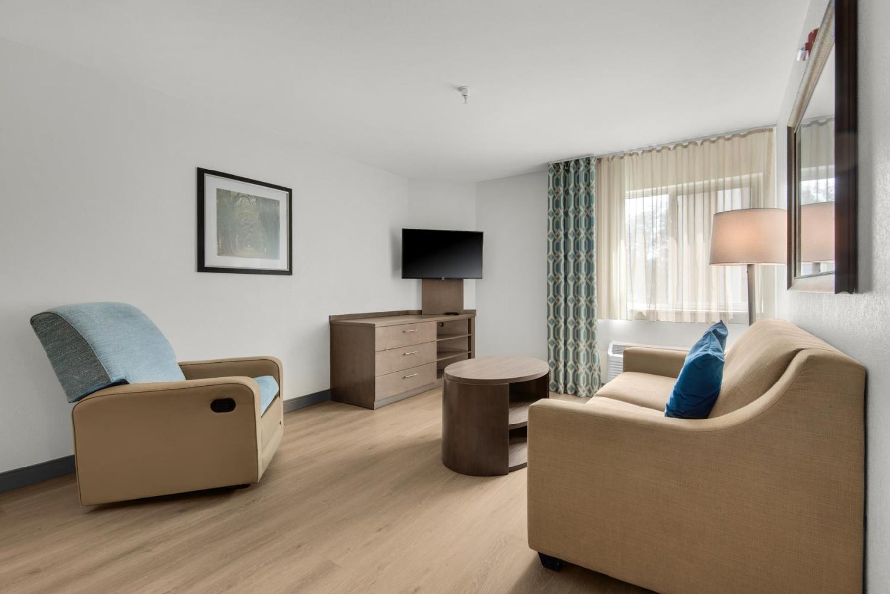 Candlewood Suites - Pensacola - University Area By Ihg Εξωτερικό φωτογραφία