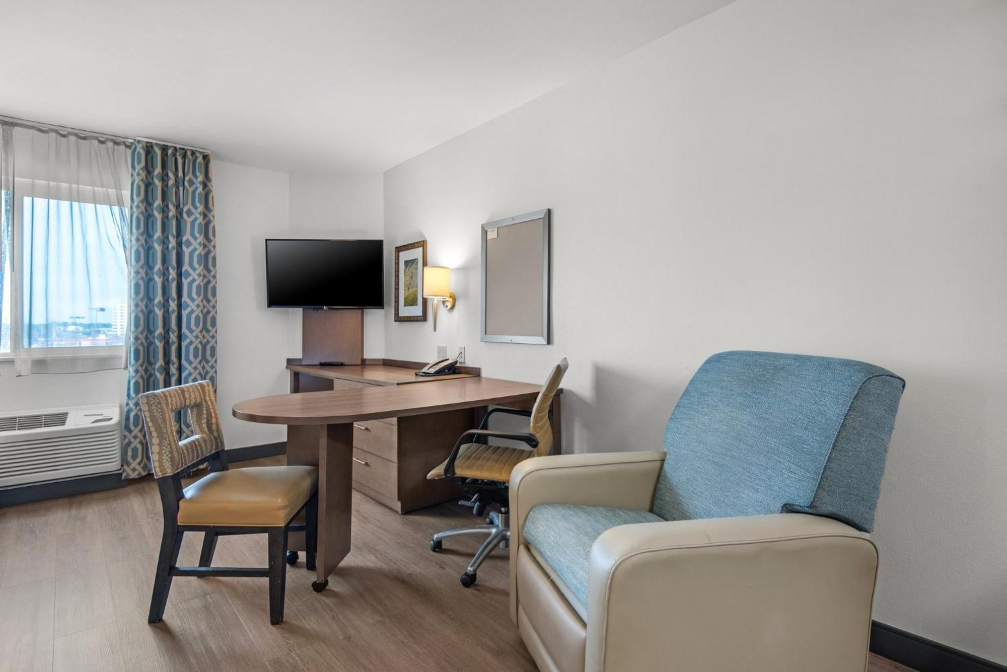 Candlewood Suites - Pensacola - University Area By Ihg Εξωτερικό φωτογραφία